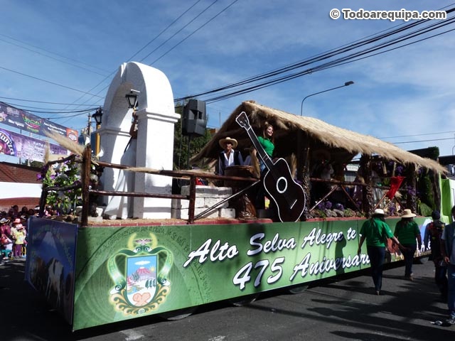 Alto Selva Alegre en el Corso de la Amistad