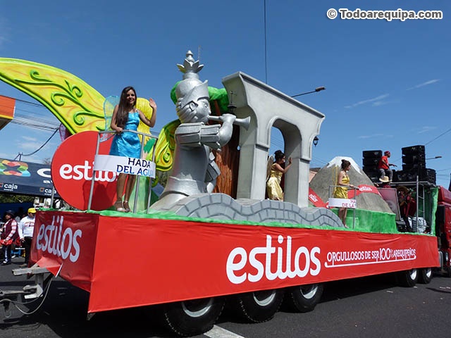 Carro alegórico de Estilos