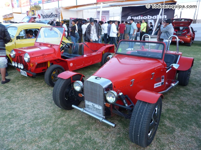 Exhibición de autos antiguos