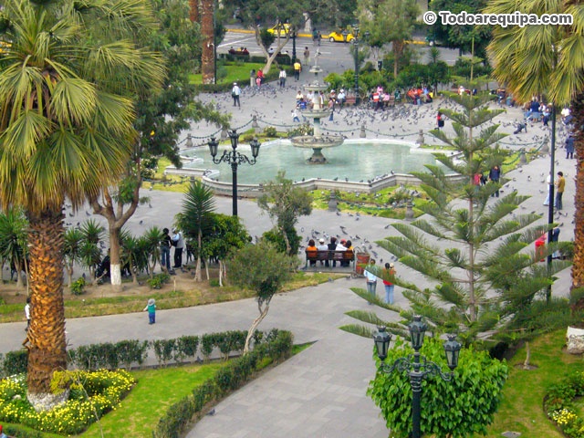 la-plaza-armas