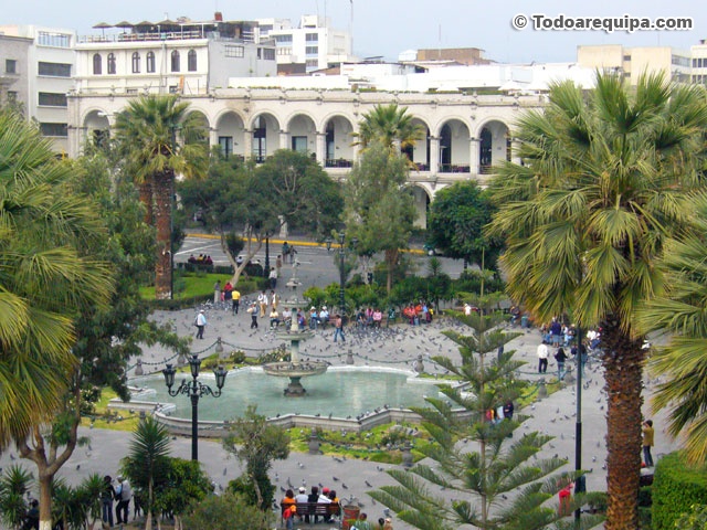 plaza-de-arequipa