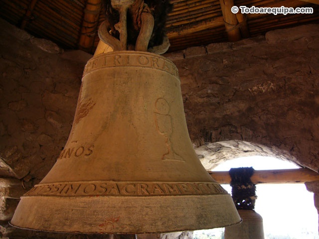 campana-iglesia-chachas