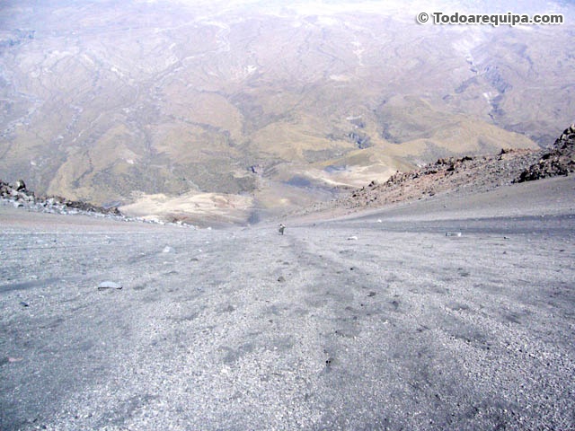 Descendiendo de la cima del Misti