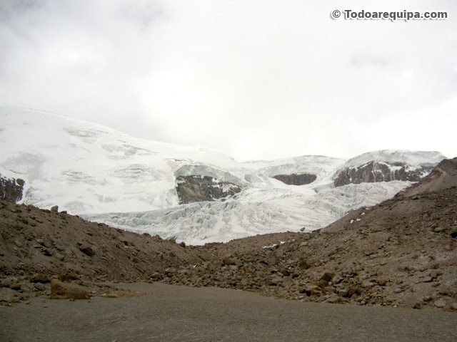 Campamento base y el glaciar