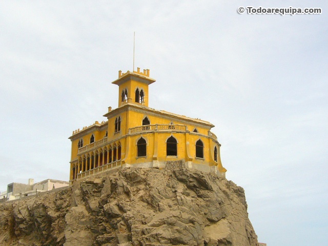 el-castillo-de-forga-en-mollendo
