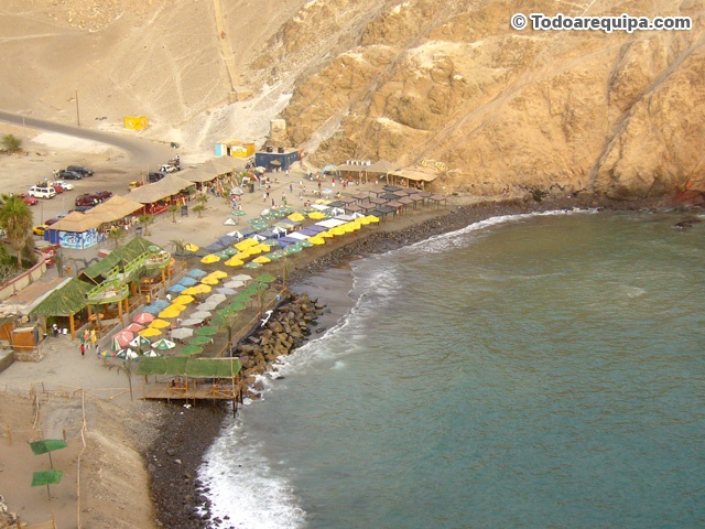 La bahia de Catarindo