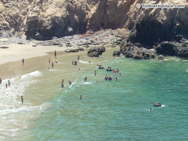 A orillas del mar en Catarindo