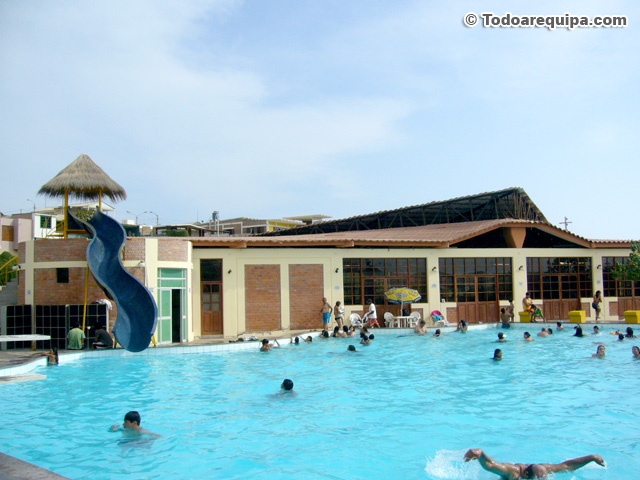 Piscina Municipal de Mejía