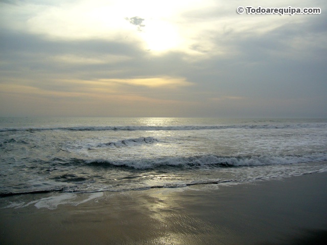 Playas Mejía al sur del Perú
