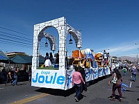 Carro alegórico del Grupo Joule