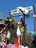 Miss José Luis Bustamente y Rivero