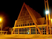 Iglesia de Camaná de noche
