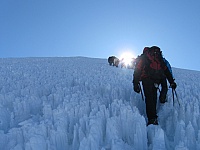Continuando con la subida rumbo a la cima