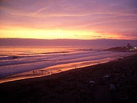 Ocaso en la playa de Mollendo